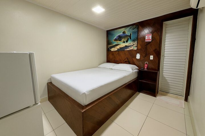 Room 16 of 47