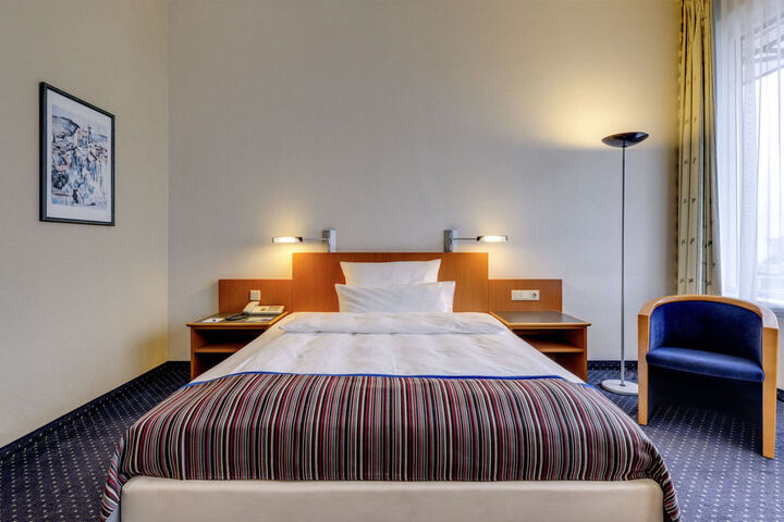 Room 20 of 26