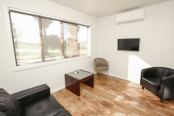 Room 14 of 25