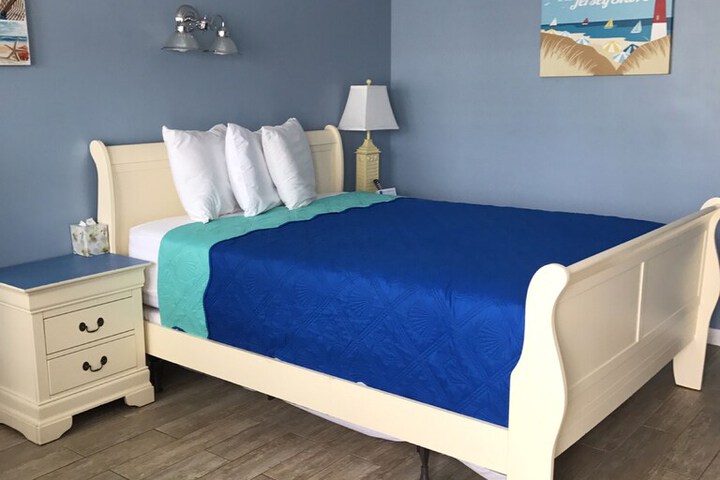 Room 4 of 29