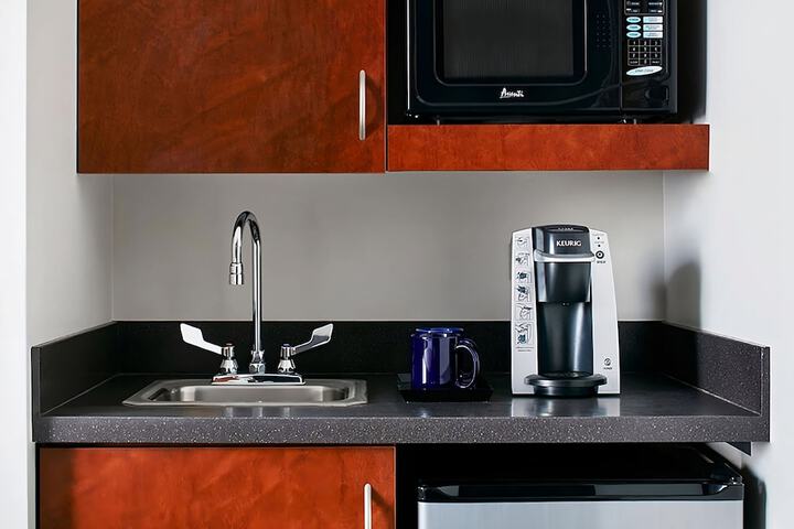 Private kitchenette