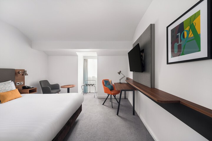 Room 56 of 134