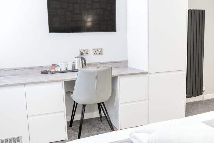 Room 14 of 52