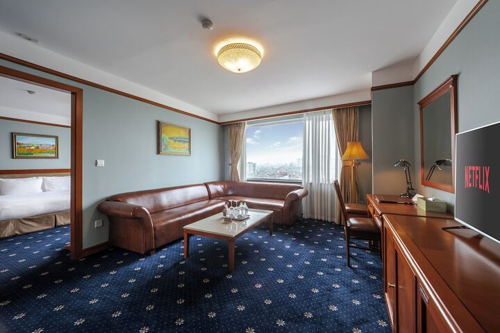 Room 28 of 119