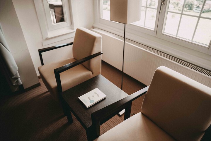 Room 44 of 116