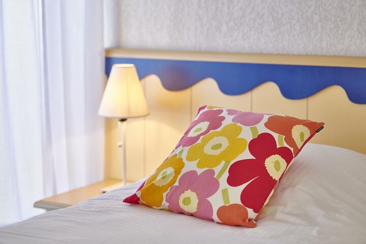Room 6 of 58