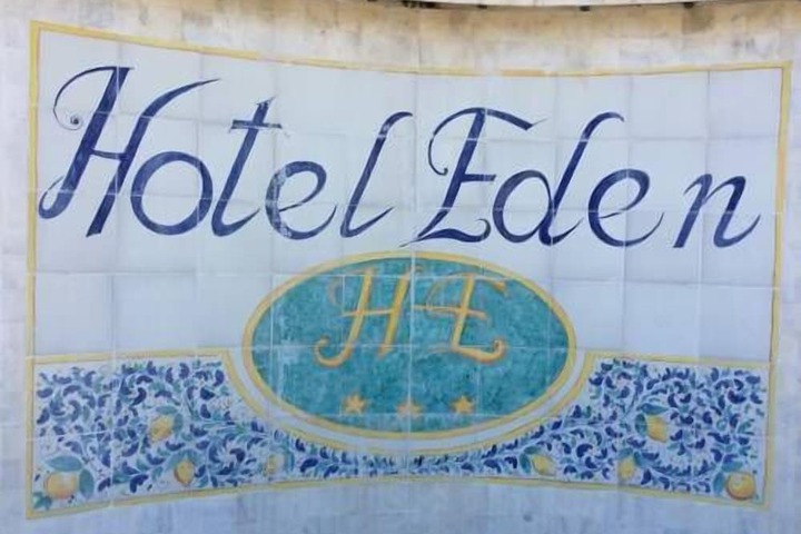 Hotel 41 of 42