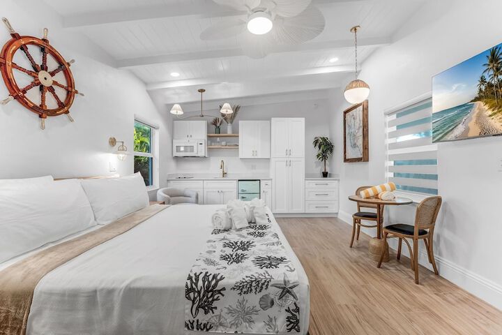 Room 12 of 69