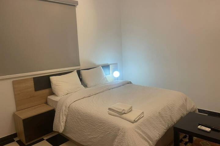 Room 5 of 20