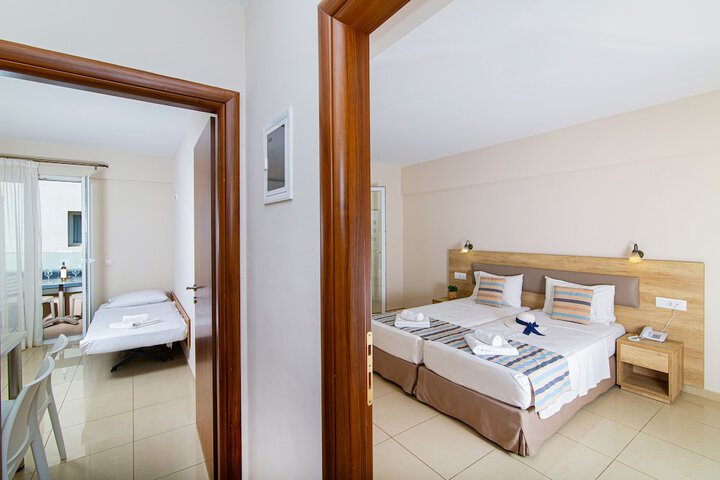 Room 58 of 168