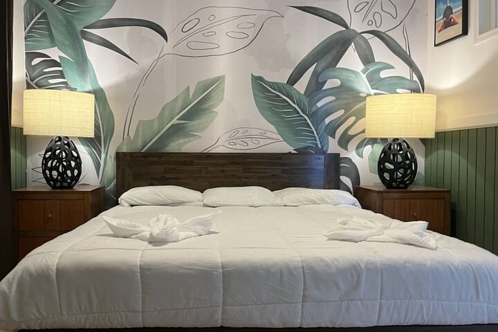 Room 16 of 52