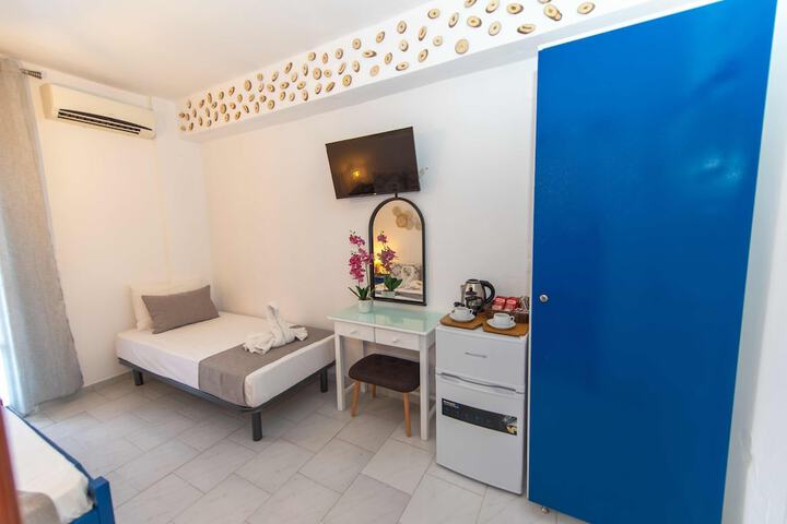 Room 5 of 47