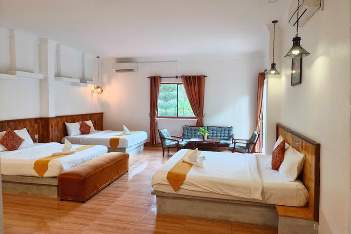 Room 14 of 30