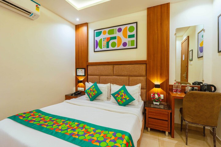 Room 37 of 54