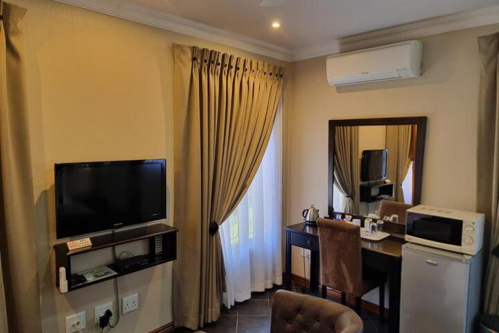 Photo 21