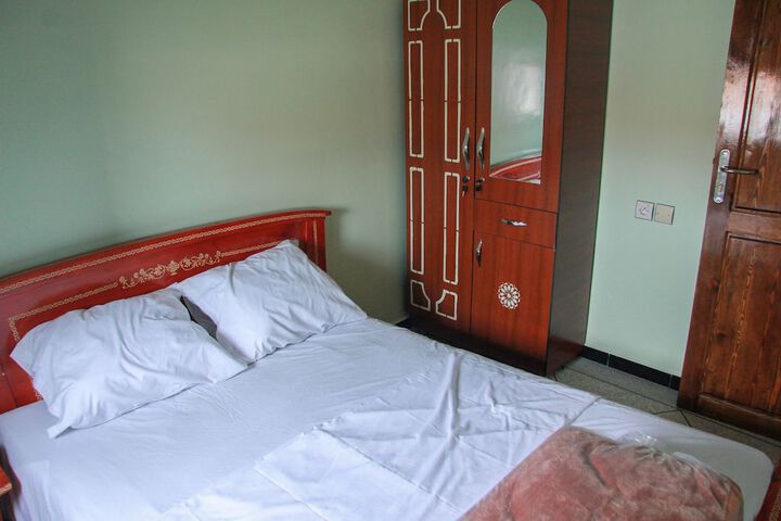 Room 3 of 31