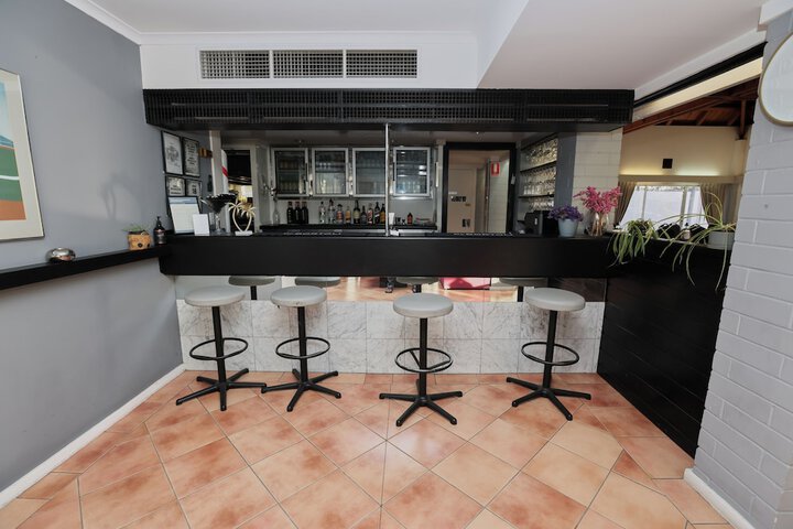 Minibar