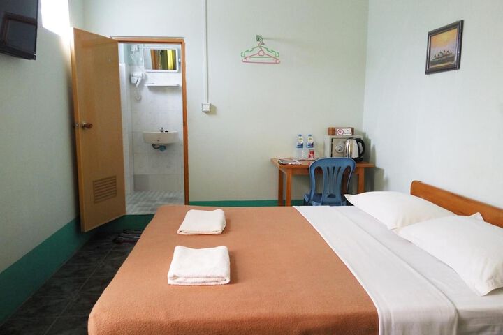 Room 19 of 52