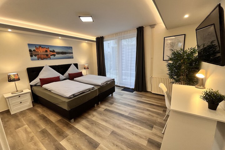 Room 40 of 149