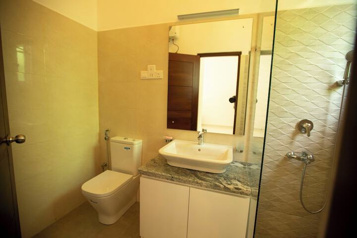 Room 44 of 61