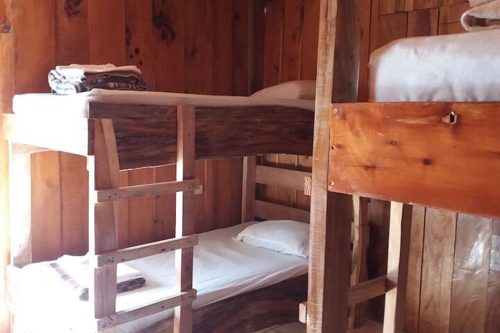 Room 5 of 86