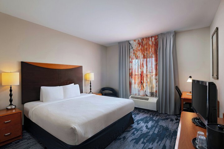Room 15 of 47