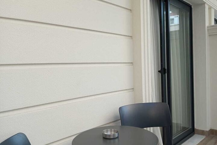 Terrace/Patio 19 of 36