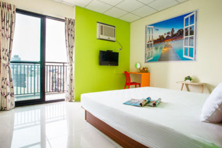 Room 79 of 89