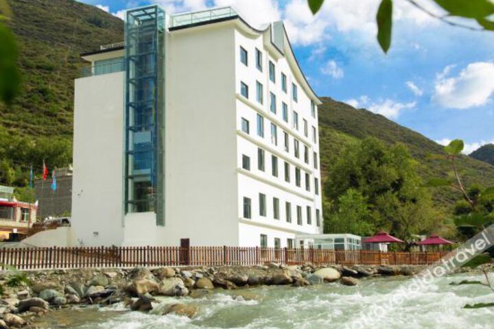 Hotel 10 of 42