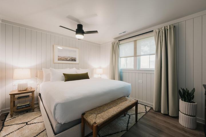 Room 100 of 194