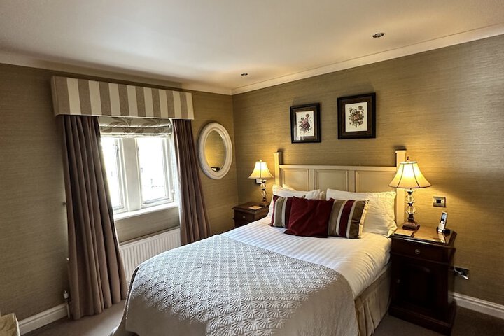 Room 26 of 50