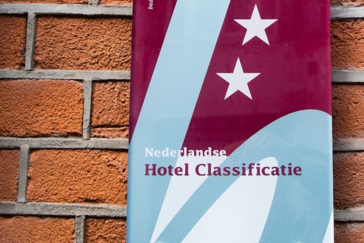 Hotel 130 of 142