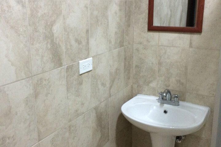 Room 14 of 30
