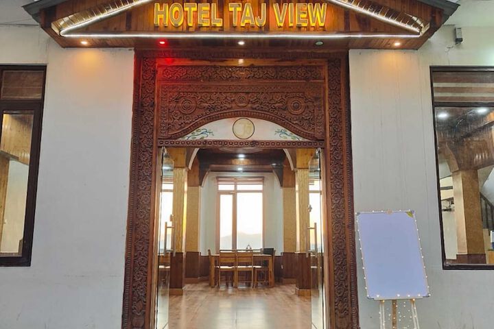 Hotel 62 of 76