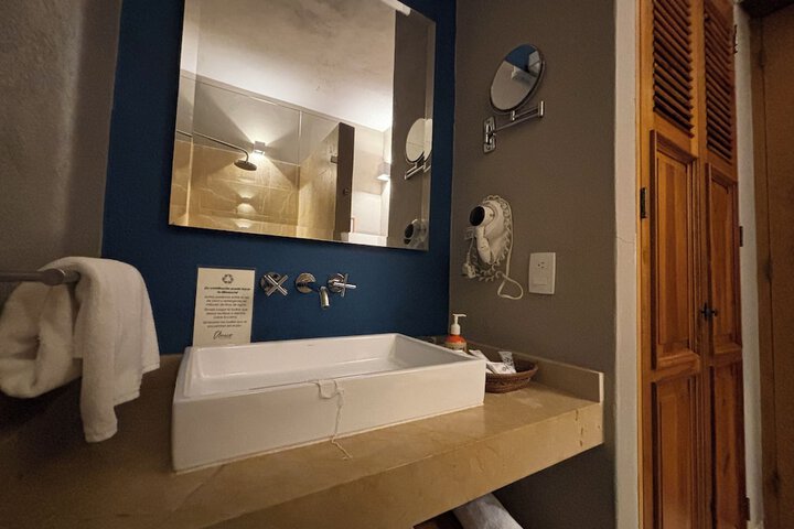 Room 92 of 137