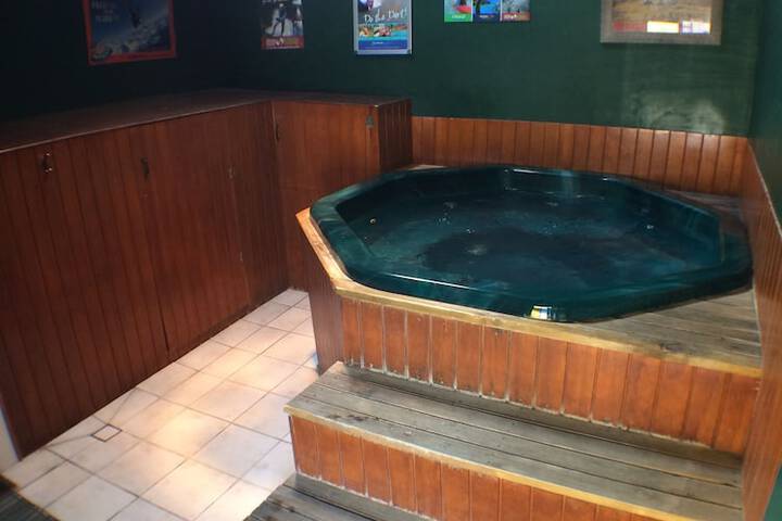 Spa 33 of 38