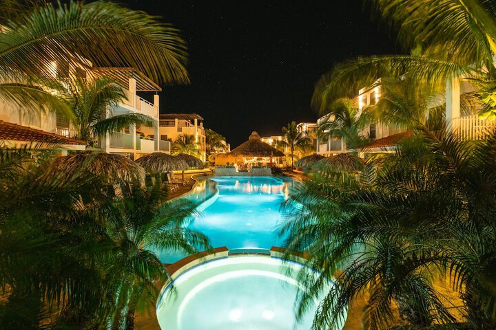 Pool 43 of 81
