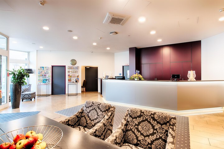 Lobby Entry
