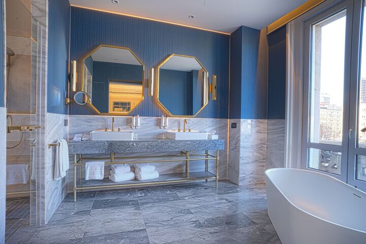 Clean Restrooms