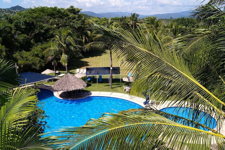 Pool Hotel