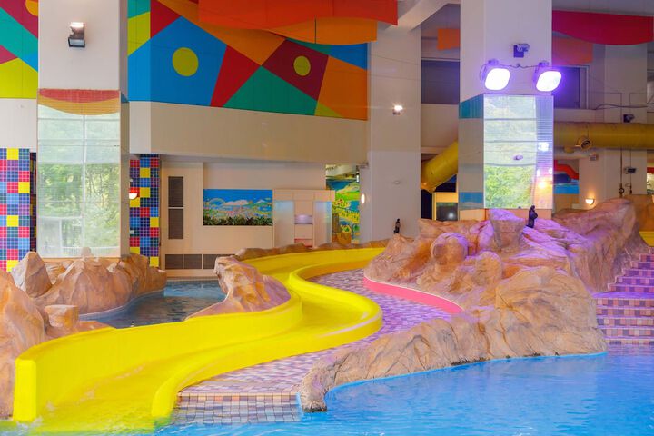Pool 75 of 190