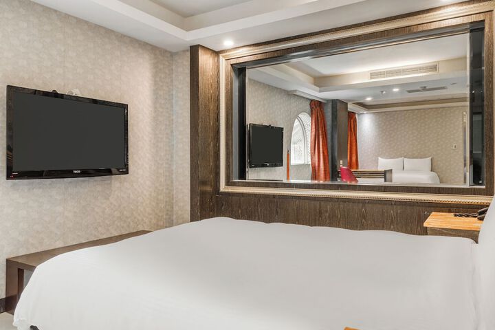 Room 59 of 100