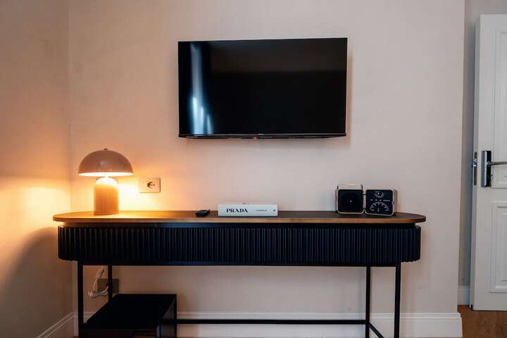 Room 7 of 23