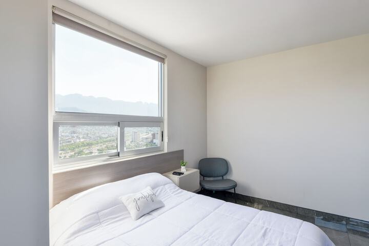 Room 25 of 233
