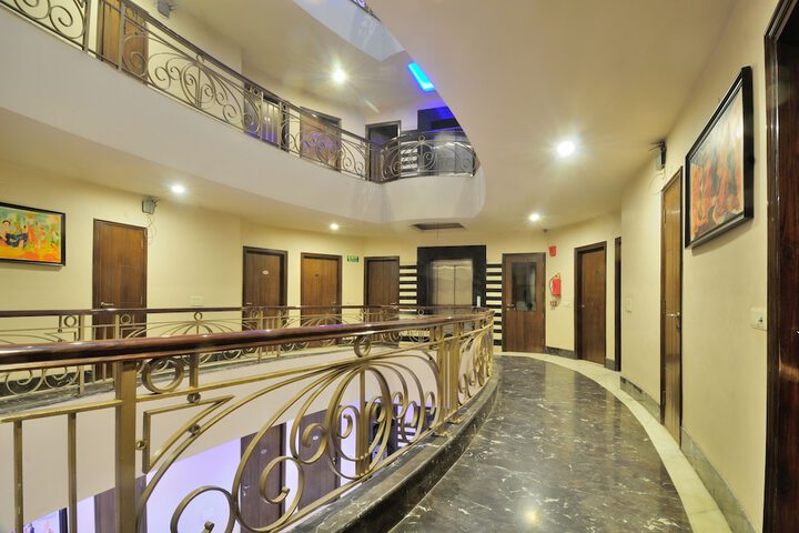 Lobby Entry