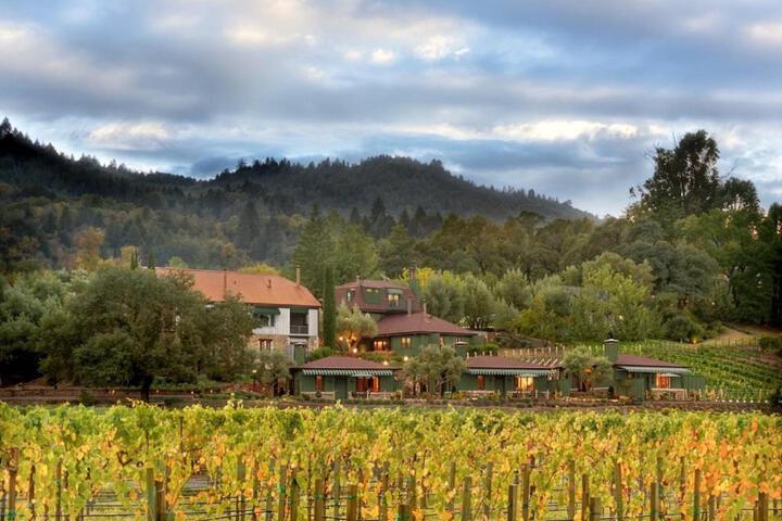 Le Petit Pali St. Helena in St. Helena, CA