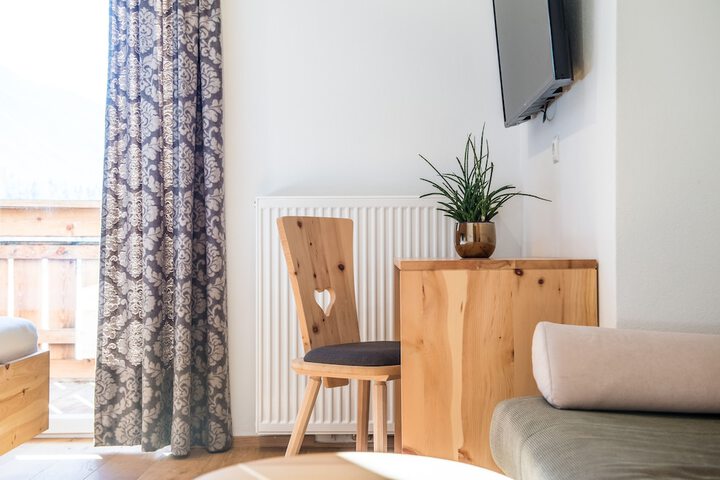 Room 15 of 55