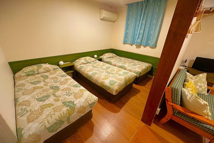 Room 7 of 22
