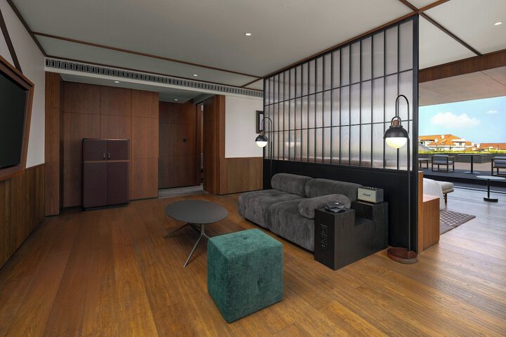 Room 20 of 86