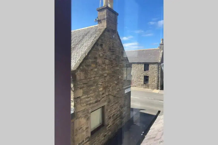 Image of The Annex Keith Self Catering WiFi Private Parking bkng